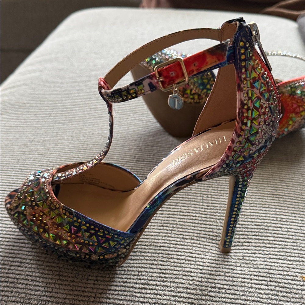 Thalia Sodi Multicolor 5” Studded Heels - Picture 4 of 8